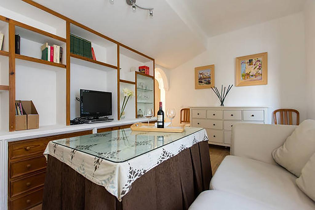 Apartamento San Clemente إشبيلية المظهر الخارجي الصورة